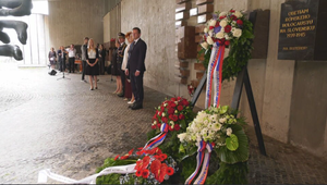 Pamätný deň rómskeho holokaustu: Prezident odsúdil šírenie ideológií nenávisti