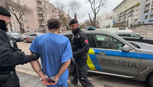 Hádka kamarátov sa skončila vraždou. Obvinenému hrozí vysoký trest