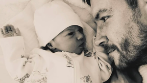 Číra dokonalosť! Sympatický herec sa pochválil prvorodeným bábätkom s čarovným menom!