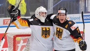 Švajčiari siahali po obrate, skupina A z veľkej miery vyriešená