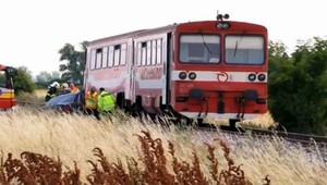 Vážna nehoda na priecestí, muž (60) prišiel o nohy