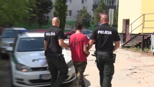 Agresívny muž sa s nožom v ruke vyhrážal žene zabitím. Po fyzickom napadnutí jej nadával