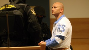 Kruté zastrašovanie. Maslák oživil zabudnuté praktiky...