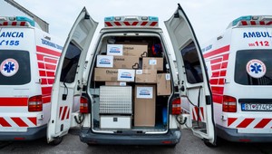 Odpoveď na humanitárnu krízu: Slovensko posiela na Ukrajinu 18 sanitiek