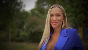 ŠKANDÁL okolo náhrdelníka Nely Slovákovej: Naozaj ukradla nápad od slovenskej šperkárky?