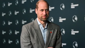 Kontroverzný outfit princa Williama: Takto sa na spoločenskej udalosti ešte nikdy neukázal