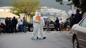 Študent v triede vytiahol zbraň. Štyroch postrelil, seba zabil