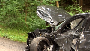 Vážna dopravná nehoda pri Nitre: Mladík to napálil do protiidúceho autobusu