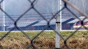 Vybuchol muničný sklad. Evakuovali 24 000 ľudí