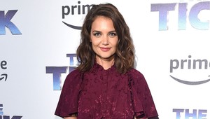 Katie Holmes zverejnila vzácnu fotku svojej dcéry Suri. Je to jej kópia!