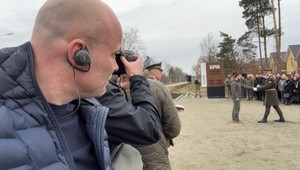 TV JOJ na Ukrajine: V Buči si pripomenuli tragédiu spred roka