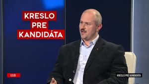 Kreslo pre kandidáta: Marián Kotleba