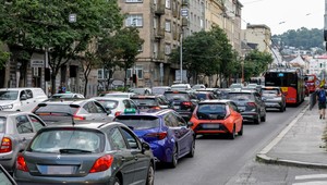 Bratislavu čaká dopravne náročný víkend: Pozrite si aktuálne obmedzenia