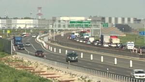 Kolóny sa končia: Diaľnicu D1 do Bratislavy opäť otvorili