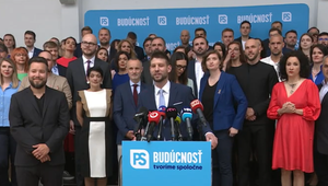 Politici idú pritvrdiť na predvolebnú kampaň. Šimečka priznal, že sa cíti na premiéra