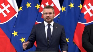 NAŽIVO: Premiér Pellegrini zvolal pre koronavírus krízový štáb