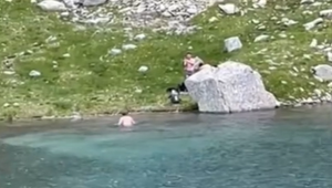 Muž sa okúpal v Dlhom plese. Z plies by za chvíľu boli len stoky