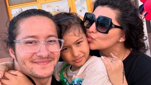 Hororový prvý deň v škole? Mamba a Tony Porucha o tom vedia svoje! Ich syn DOLÁMANÝ ...