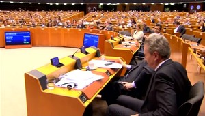 Európska únia v rozpočte ukrojí z koláča poľnohospodárom. Polepší si veda a výskum