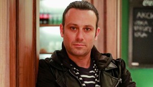 Pravda o Karolovom dvojročnom pobyte vo väzení: Kto sa postaral o jeho zabasnutie?