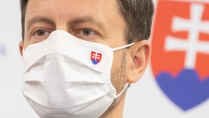 Poslanci rokujú o vyslovení dôvery pre vládu Hegera. Petícia za vyhlásenie referenda o predčasných voľbách je už u prezidentky