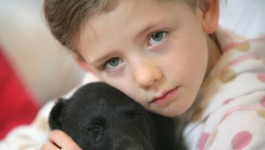 Zbytočná smrť chlapca (†4). Zadusil sa škoricou