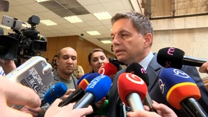 Veľké zmeny v školstve a v zdravotníctve, ministri ale musia počkať na rozhodnutie Kažimíra