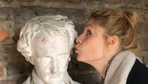 Po tretíkrát matkou! 44-ročná herečka dokonale utajila narodenie bábätka!