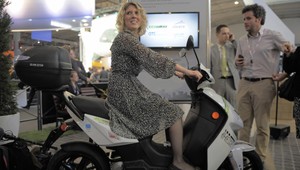 Dalibor kúpil deťom elektrický skúter, voziť sa môžu od 15 rokov