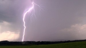 V Tatrách mal trojicu českých turistiek zasiahnuť blesk. S HZS sa chceli poradiť, kam sa ukryť
