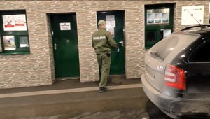 Objavili sa pochybnosti o testoch na koronavírus z Ukrajiny. Falošné výsledky pripustil aj Krajčí