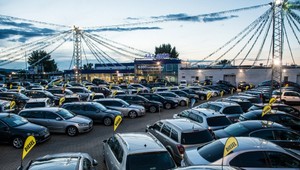 AAA AUTO znižuje pred Vianocami ceny áut až o 4 000 eur