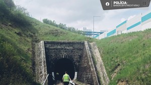 Tragédia v železničnom tuneli: Rušňovodič zbadal telo muža