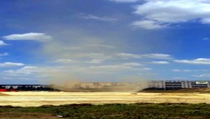 VIDEO: Trnavu zasiahlo minitornádo! Vystrašilo robotníkov