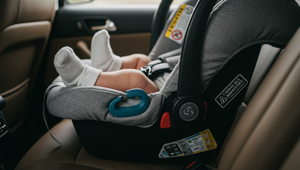 Nemocnica odmietla sanitku pre choré batoľa. Rodičia ho museli viesť sami, cestou zomrelo