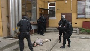 Mafia sa vyhrážala Matovičovi, chceli mu zastreliť ženu