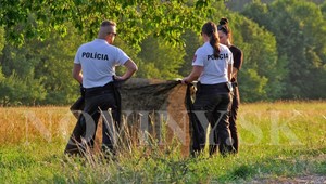Našli ho v tráve bez známok života. Cyklistu pravdepodobne zradila rýchlosť