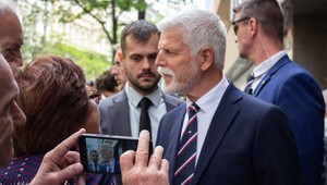 Český prezident naznačuje, že ruské lietadlá nad Európou by mali byť zostrelené