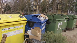 Okradnutú a zbitú ženu mal v kontajneri nájsť náhodný okoloidúci. Prípad priniesol prekvapivé rozuzlenie