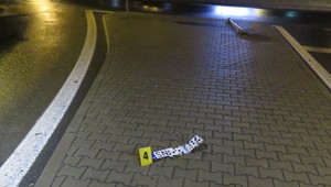 FOTO: Opitý vodič po nehode ušiel, zabudol si ale evidenčné číslo