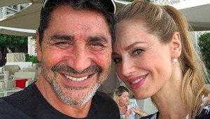 Sklenaříková je pár dní po pôrode opäť štíhla. TAKTO kočíkuje