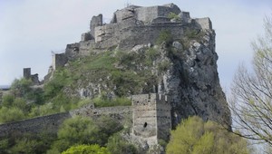 Hrad Devín ma vážny problém, statik hovorí o mimoriadnej situácii