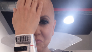 Bojuje s rakovinou, no predsa nestráca zmysel pre humor! Obľúbená moderátorka ako mimozemšťanka!