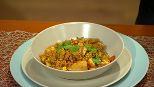 Stir fry so zeleninou a kuracími prsiami