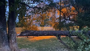 Silný vietor na Orave: V niektorých lokalitách boli bez energie