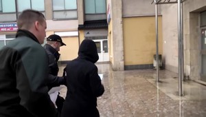 Matka piatich detí skončila za mrežami pre tri balíky chipsov za pár eur