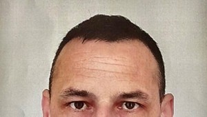 Polícia pátra po 47-ročnom väzňovi, ktorý ušiel z pracoviska. Nevideli ste ho?