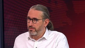 Europoslanec Hojsík o Ficovom liste: Hanbil som sa, je to trápne