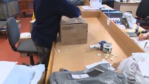 Dajte si pozor pri nákupoch cez internet. Rizikové je oblečenie, obuv aj lieky