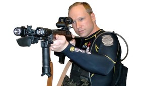 Breivik (32) je psychicky chorý, tvrdí jeho obhajca
